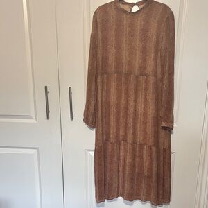 Park & Fifth Fairfax Tiered Long Sleeve Brown Midi Dress Python